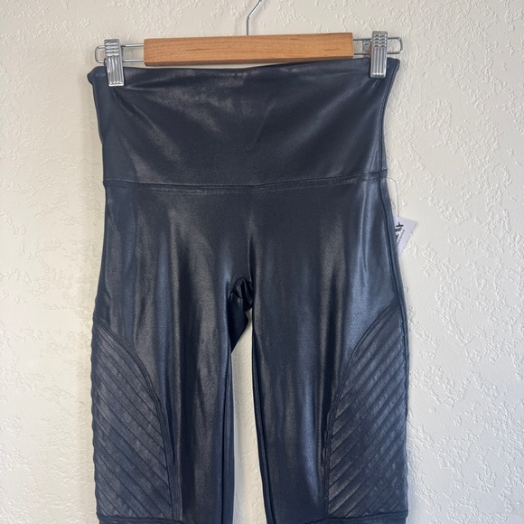 SPANX Black Leggings with Moto Detail - Picture 3 of 7